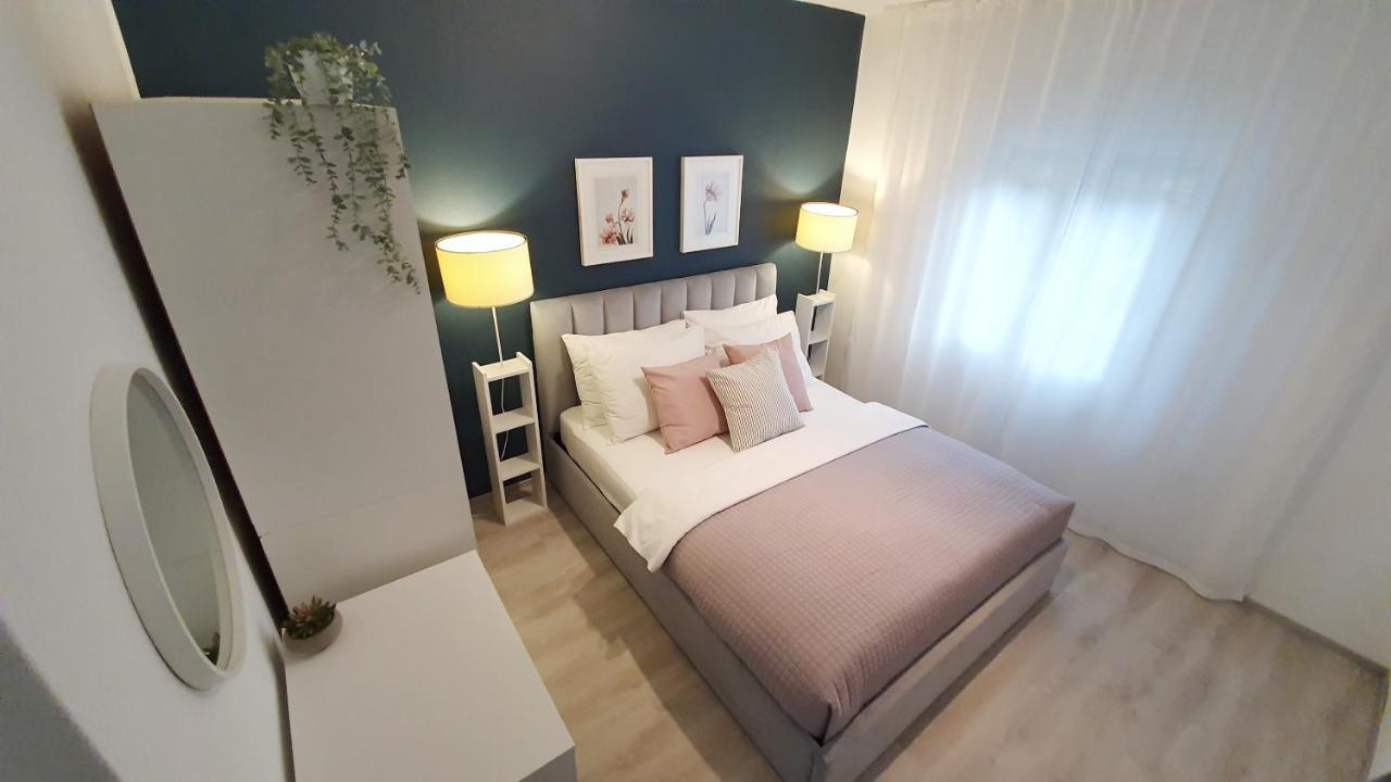Seaview Apartment With Balcony And Terrace Barac ツリクヴェニツァ エクステリア 写真