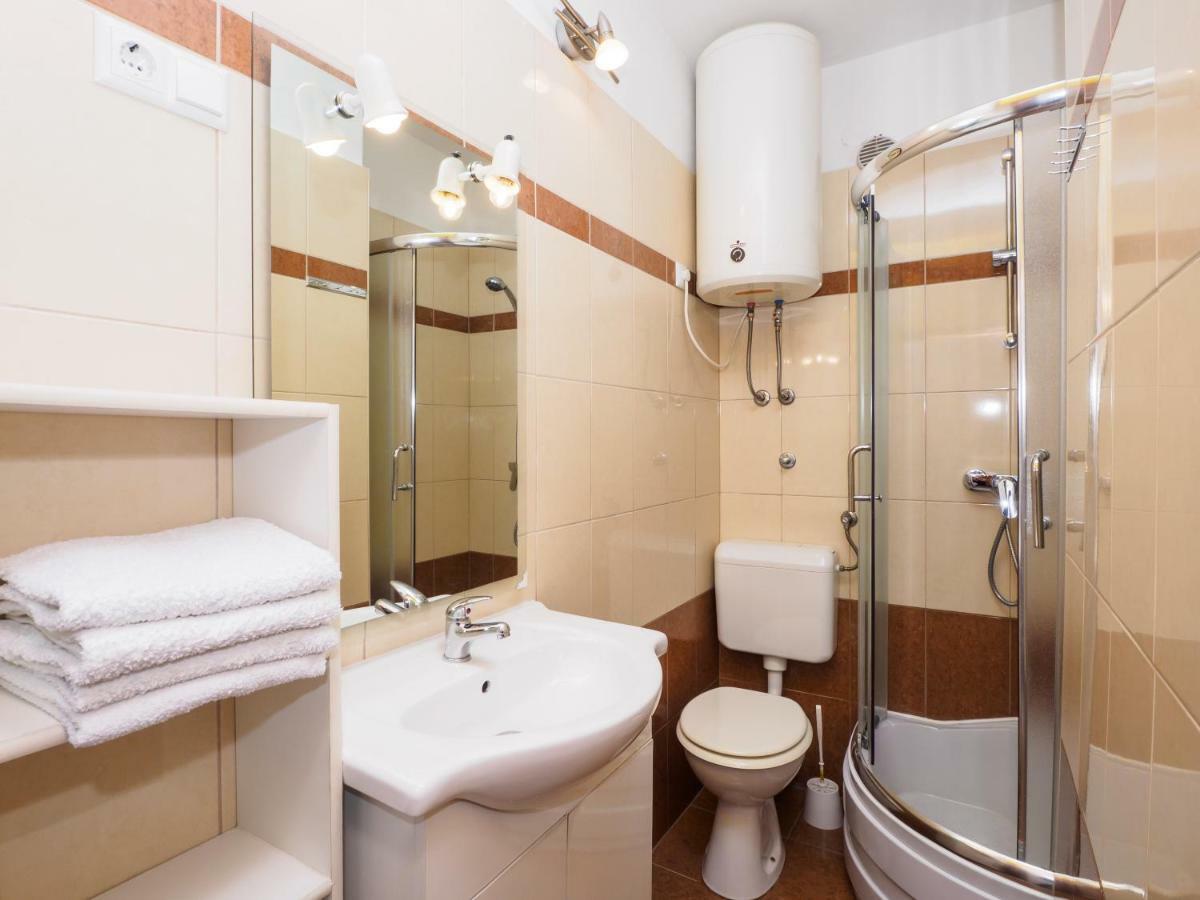 Seaview Apartment With Balcony And Terrace Barac ツリクヴェニツァ エクステリア 写真